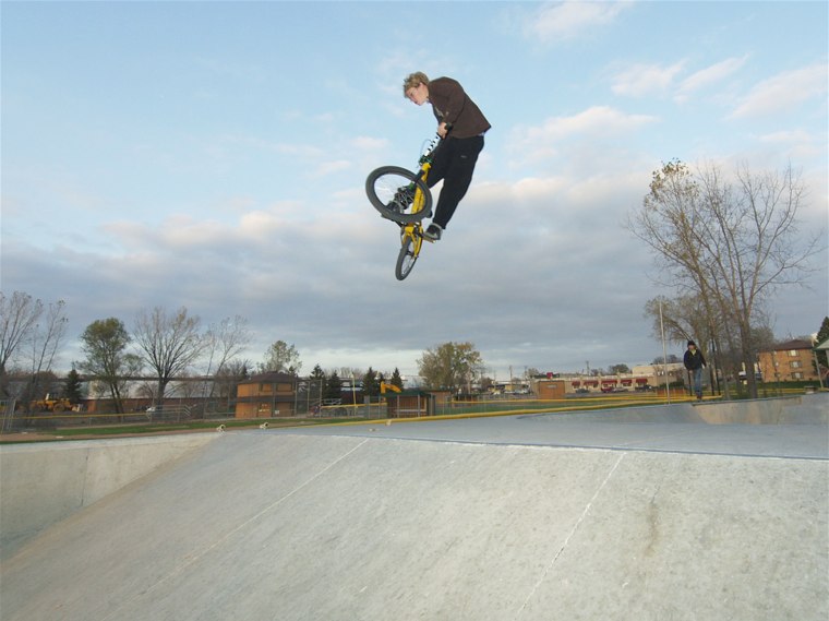 20061015_MoundSkate_051.jpgw760h569