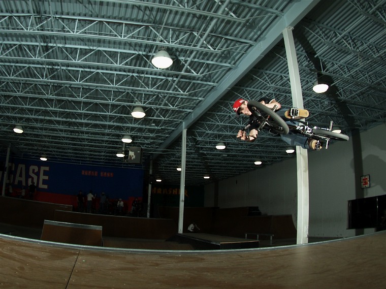 20070407_ShowcaseBMX_086.jpgw760h569