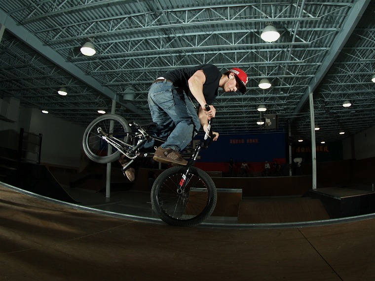 20070407_ShowcaseBMX_117.jpgw760h569