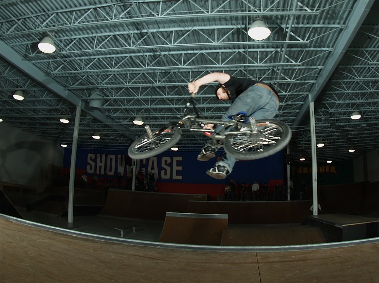 20070407_ShowcaseBMX_045.jpgw760h569