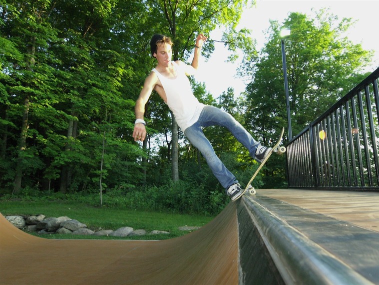 20070623_MoundSkatepark_320.jpgw759h570